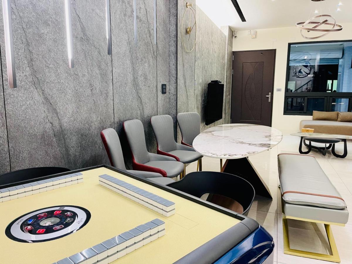 Six Seasons Inn - Qian He 타이난 외부 사진