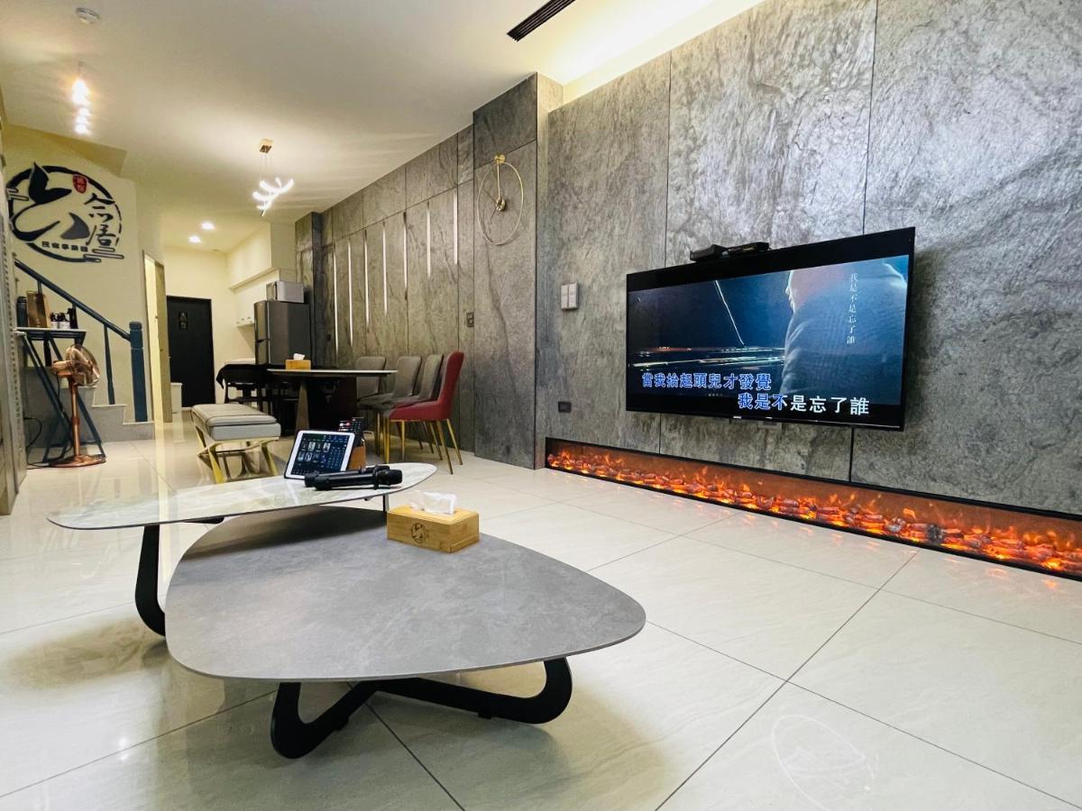 Six Seasons Inn - Qian He 타이난 외부 사진